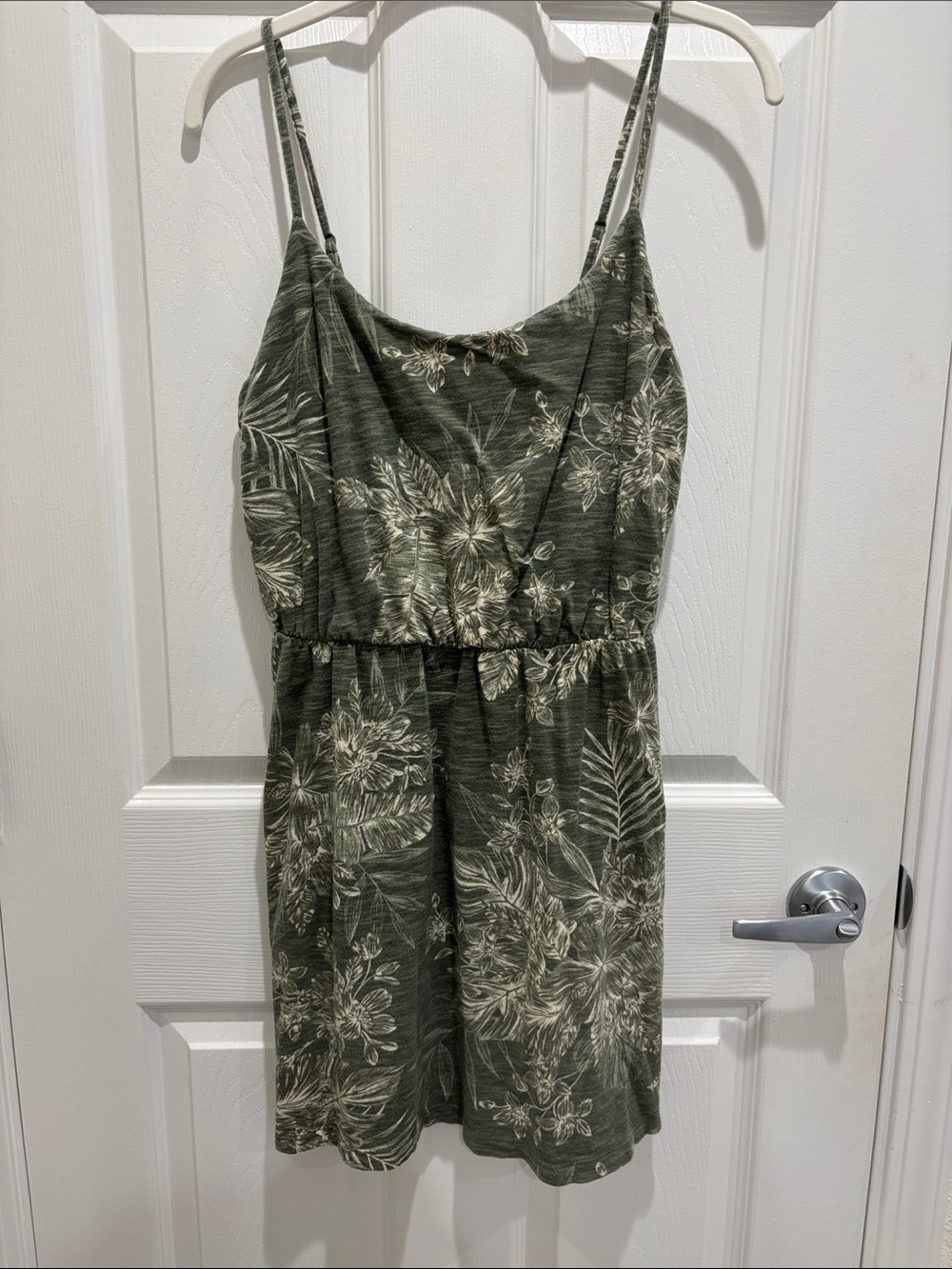 Old Navy Cotton Sundress Tropical Floral Print Adjustable Straps Stretchy Size M